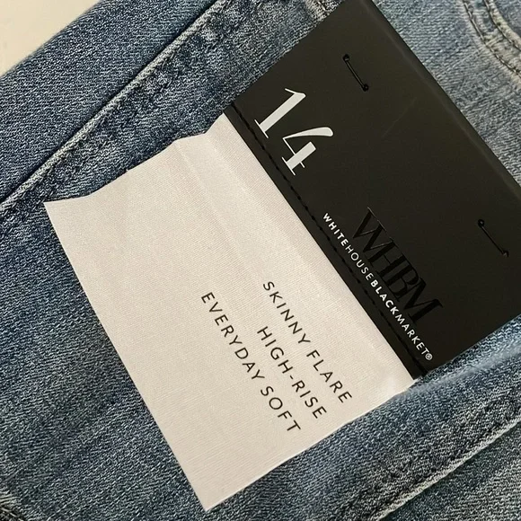 NWT White House Black Market High-Rise Skinny Flare Jeans - Picture 3 of 7